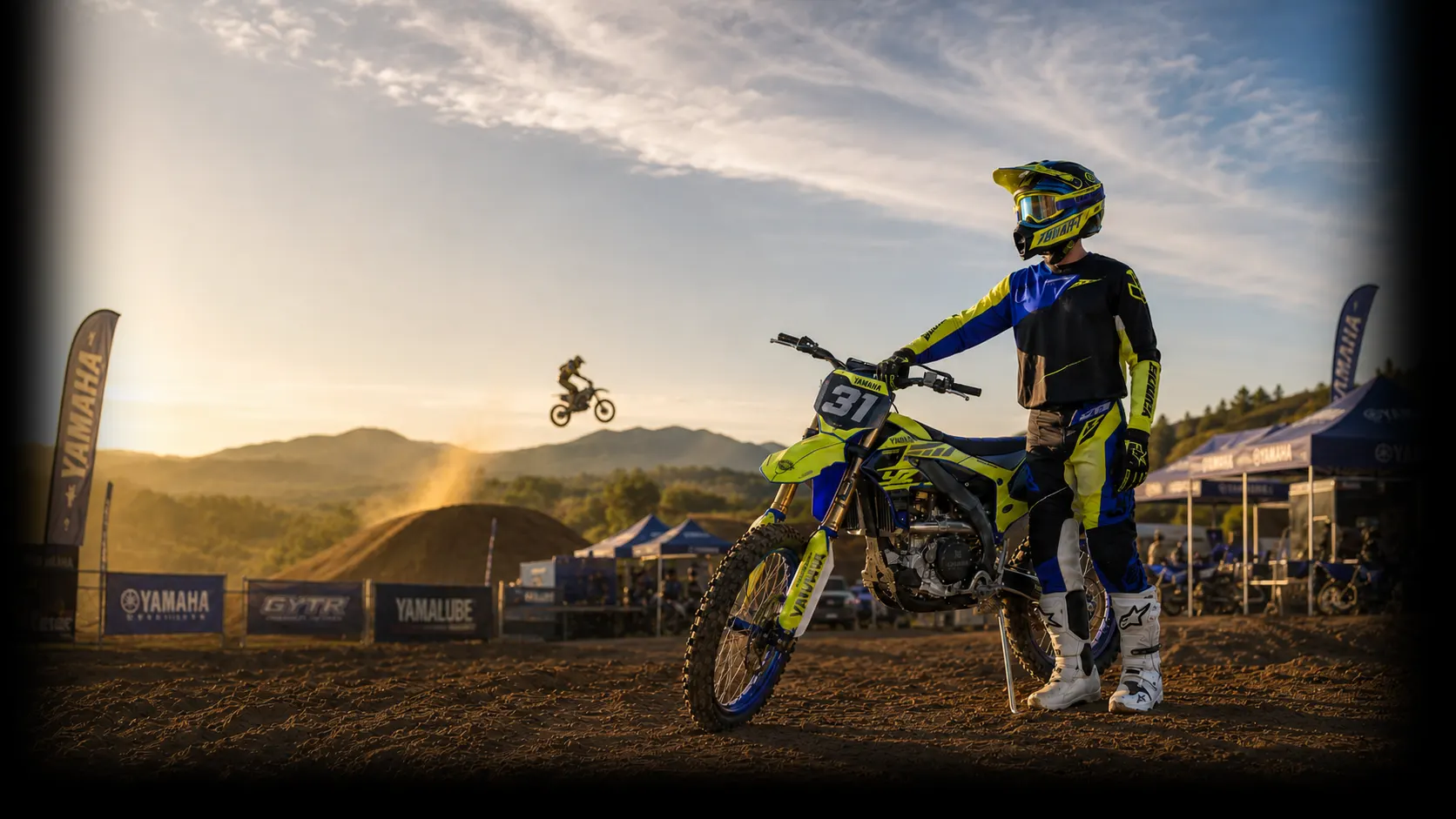 Moto de motocross con stickers personalizados MotoGraphix